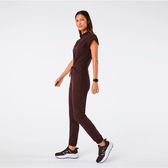Rafaela Cargo ScrubJumpsuit-espresso - Picture 2 of 3